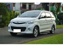 2015 Toyota Avanza 1.5 Veloz MPV Matic Putih Tdp 6.5Jt