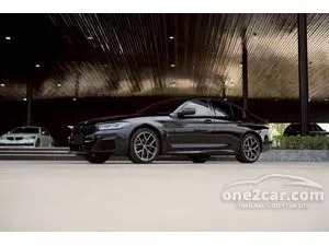 2022 BMW 530e 2.0 M Sport Sedan