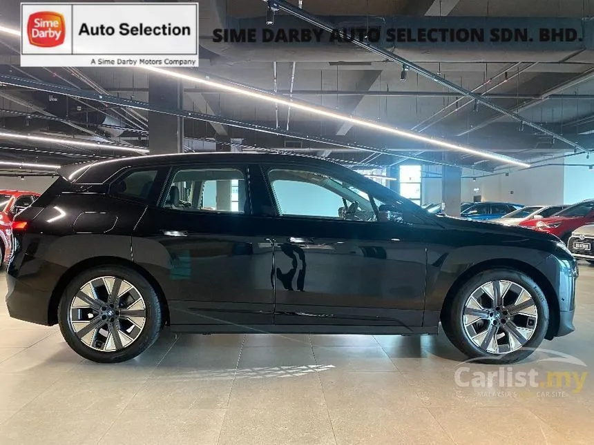 2023 BMW iX xDrive40 SUV