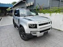 (Grade 5-A, 20k-Km Genuine LOW Mileage, Provide Warranty) 2021 Land Rover Defender 2.0 90 P300 S. Side Step, 360 3D Camera, Air Suspension. P400 D300