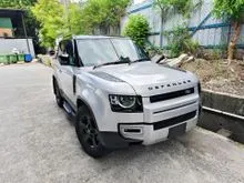 (Grade 4.5B, 20k-Km Genuine LOW Mileage, Provide Warranty) 2021 Land Rover Defender 2.0 90 P300 S. Side Step, 360 3D Camera, Air Suspension. P400 D300