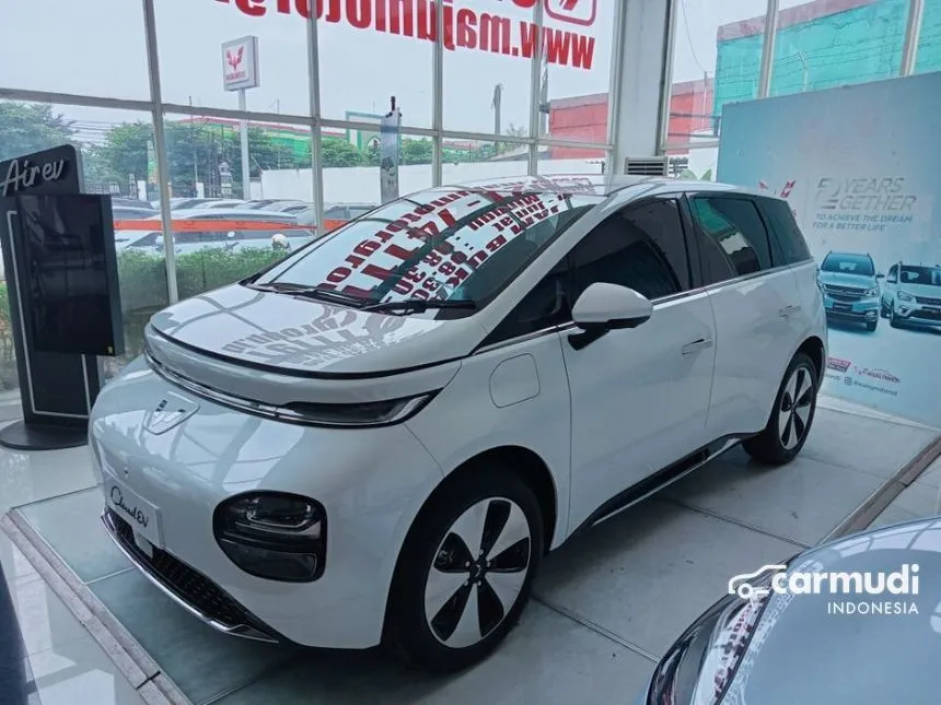 2024 Wuling Cloud EV EV Hatchback