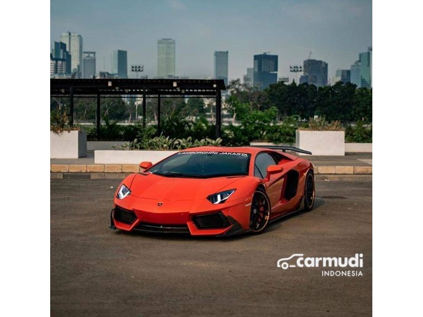 2012 aventador