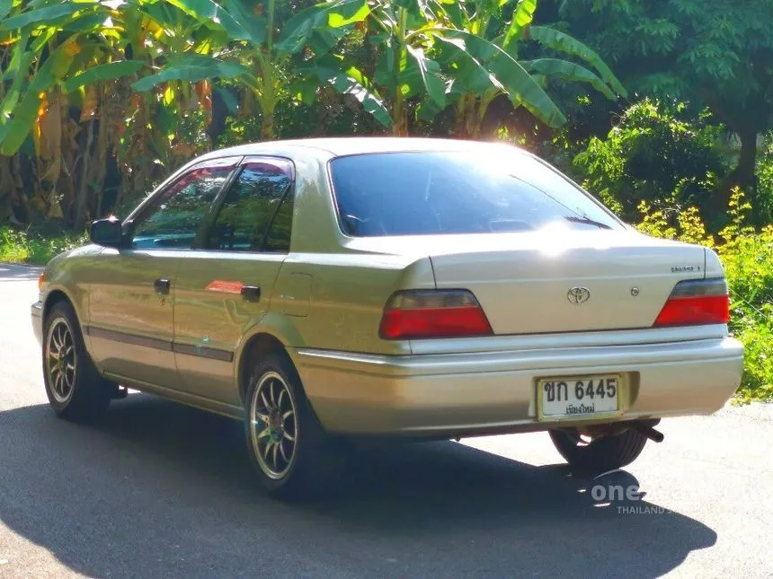 1997 Toyota Soluna XLi Sedan