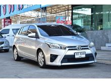 2015 Toyota Yaris 1.2 (ปี 13-17) E Hatchback