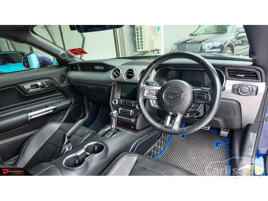 2019 Ford MUSTANG EcoBoost Coupe
