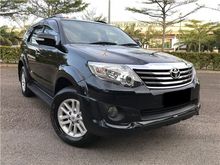 2013 Toyota Fortuner 2.7 V TRD Sportivo SUV FULL SPEC FULL LOAN