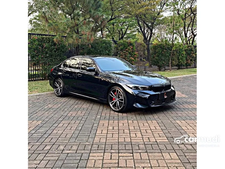 2023 BMW 330i M Sport Pro Sedan