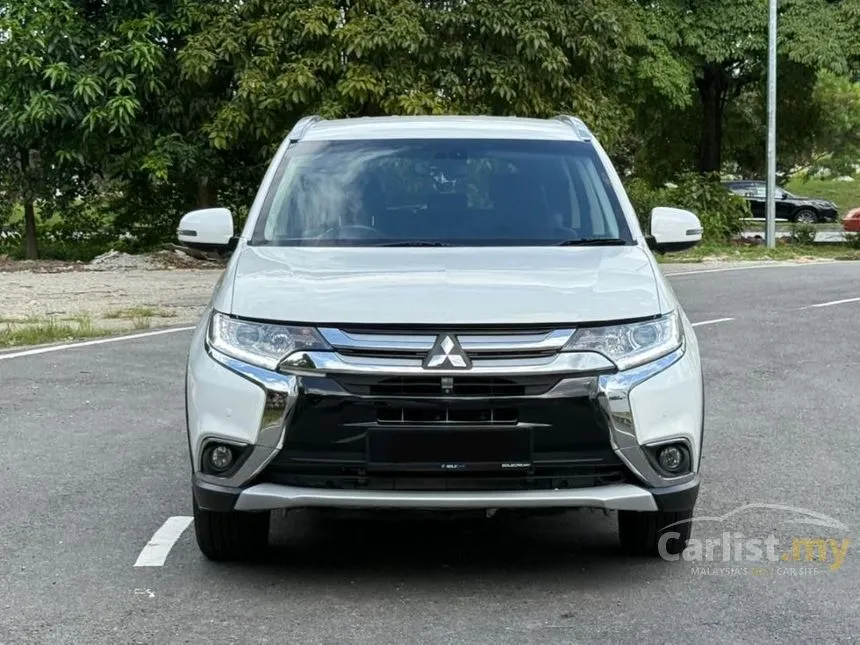 2018 Mitsubishi Outlander SUV