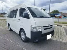 2015  Toyota Hiace 2.5 (M) High Roof Window Van