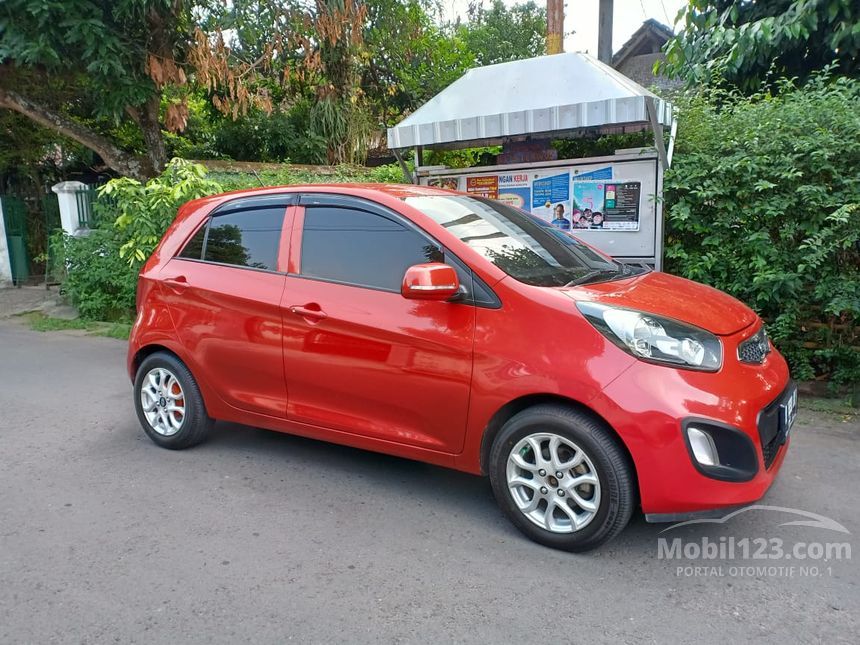 Jual Mobil  KIA  Picanto  2012 SE 3 1 2 di Yogyakarta  