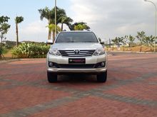 2012 Toyota Fortuner 2.5 G SUV Tdp 15 jt