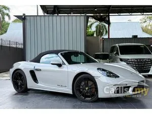 2022 Porsche 718 2.0 Boxster Convertible