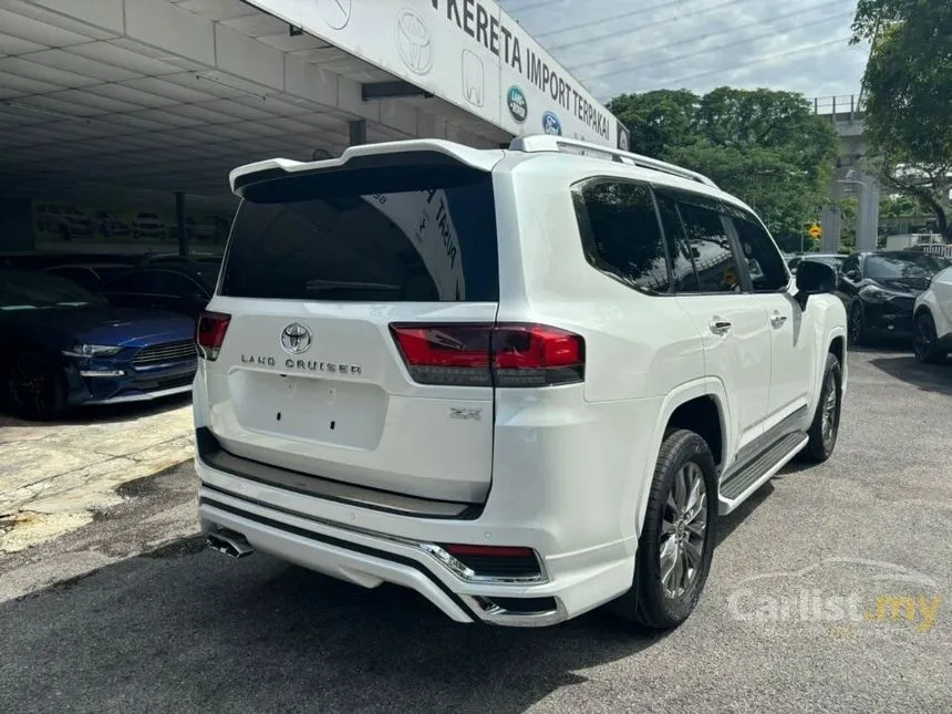 2023 Toyota Land Cruiser ZX SUV