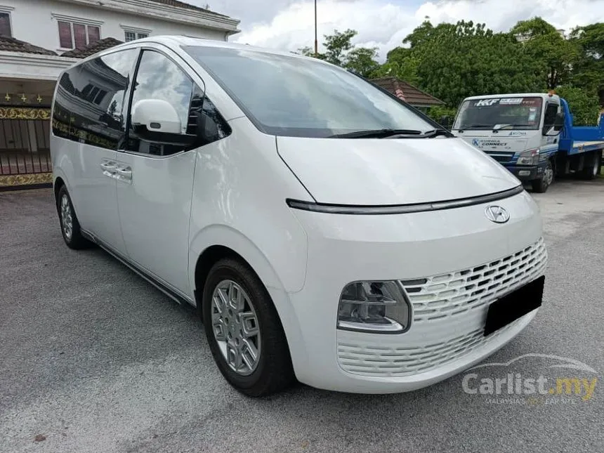 2023 Hyundai Staria Premium MPV