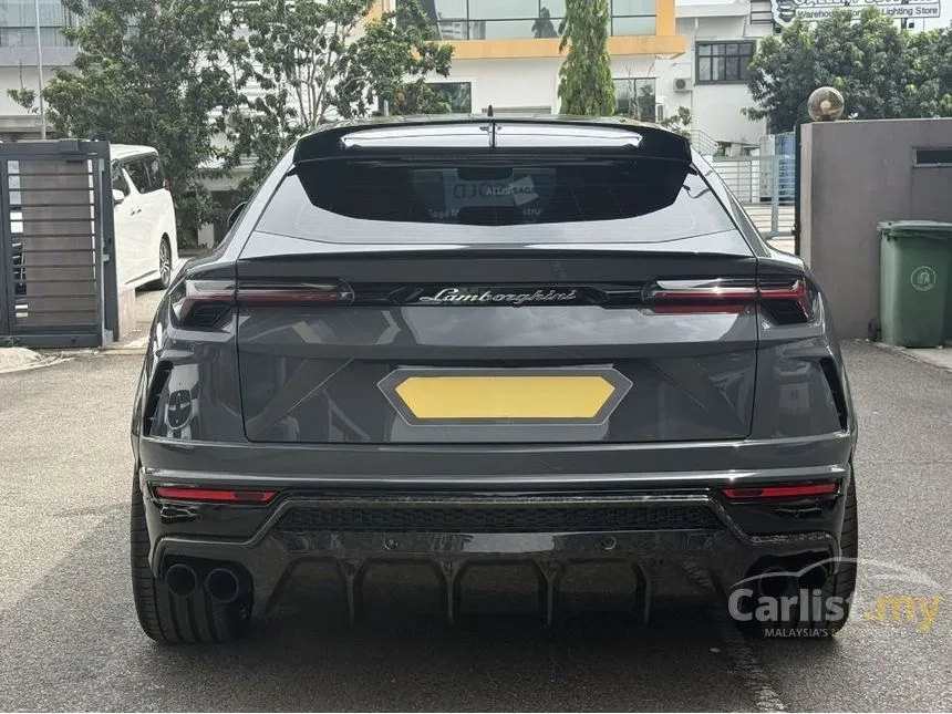 2022 Lamborghini Urus SUV