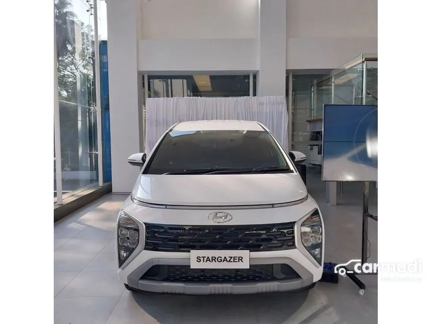 Jual Mobil Hyundai Stargazer 2024 Essential 1.5 di DKI Jakarta Automatic Wagon Putih Rp 246.300.000
