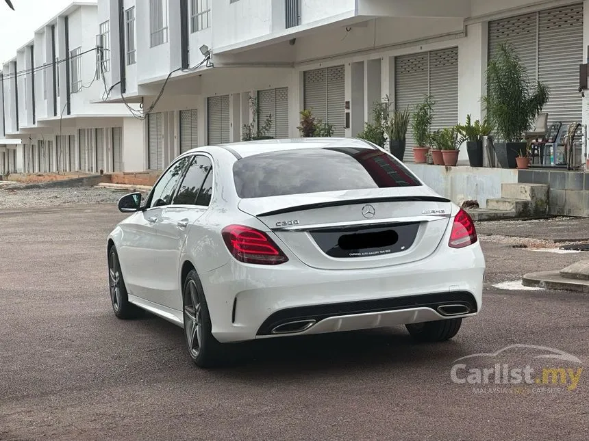 2016 Mercedes-Benz C200 AMG Line Sedan