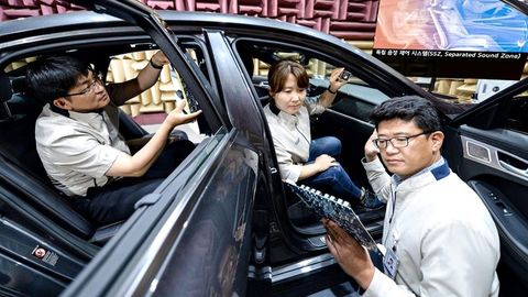 Kia Cocoons Individual Occupants Through Sound Technology