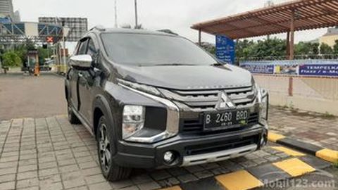 Baru Jalan 7.000 Km, Harga Mitsubishi Xpander Cross Bekas 2020 Premium Package AT Drop Rp34,5 Juta