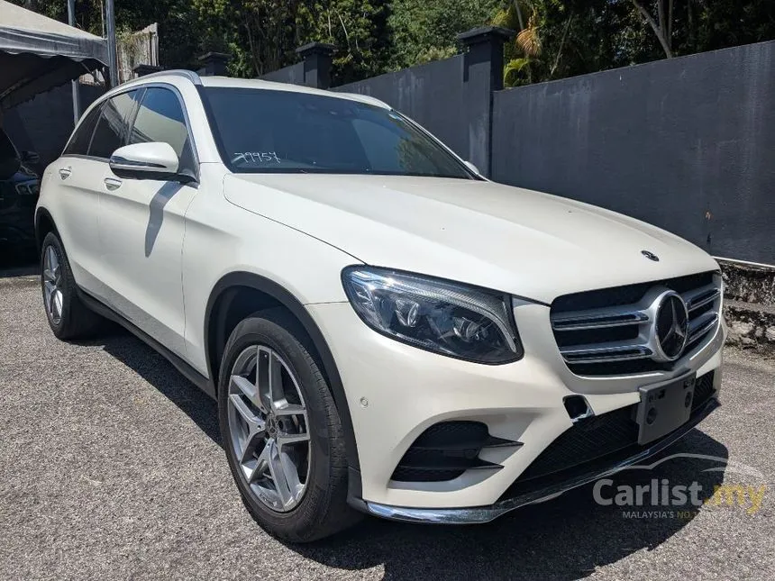 2019 Mercedes-Benz GLC250 4MATIC AMG Line SUV
