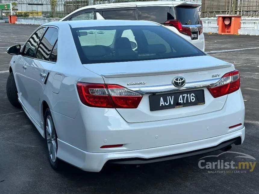 2014 Toyota Camry V Sedan