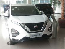 Nissan Livina 1,5 VE At Diskon gede.. dp rendah aangsuran ringan bisa trade in avanza innova xpander mobilio ertiga