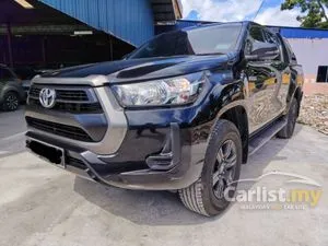 2020 Toyota Hilux 2.4 E Dual Cab Pickup