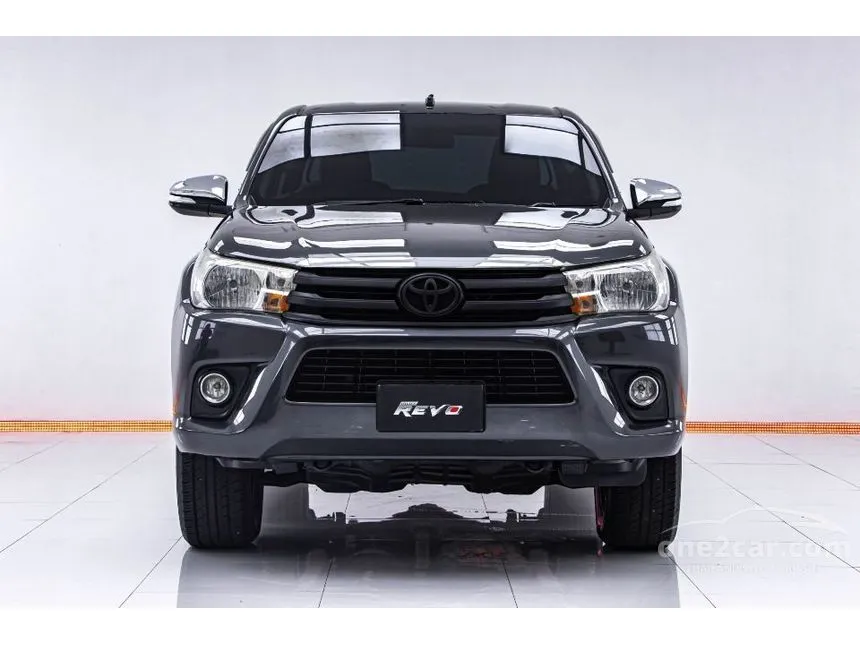 2015 Toyota Hilux Revo E Prerunner Pickup