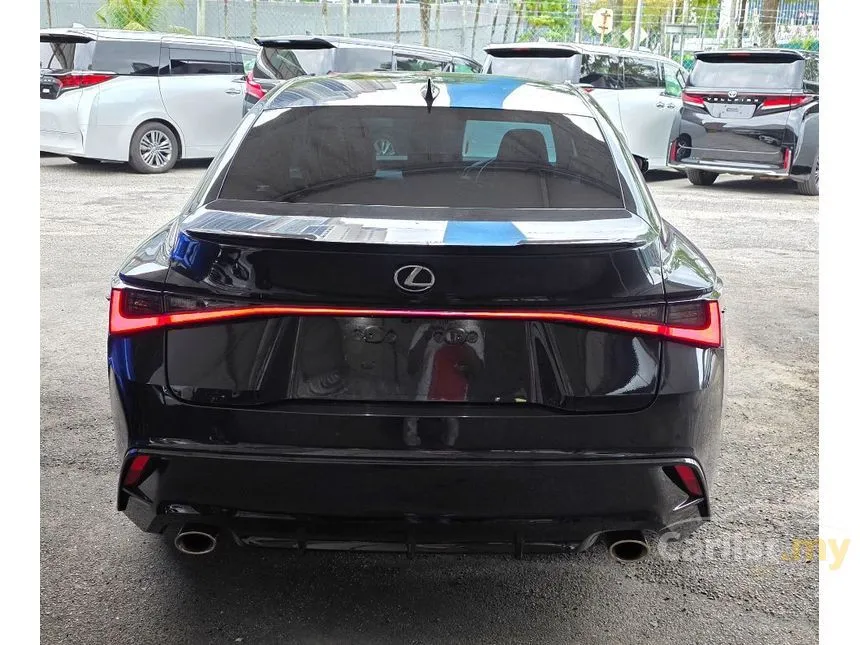 2022 Lexus IS 300 F Sport Sedan