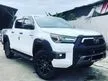 New Brand New Toyota Hilux 2.8 Rogue Ready Stock