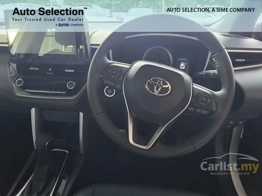 2025 Toyota Corolla Cross V SUV