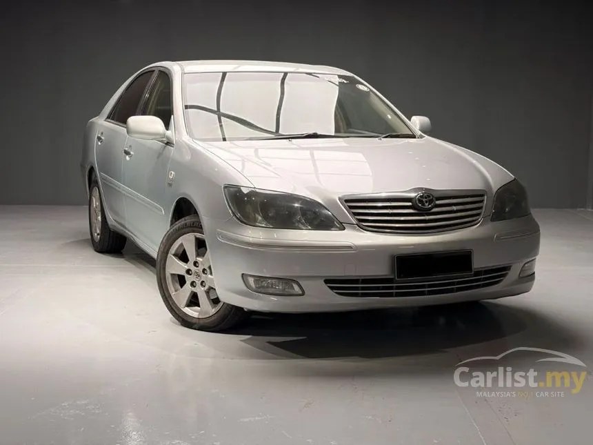 2002 Toyota Camry V Sedan