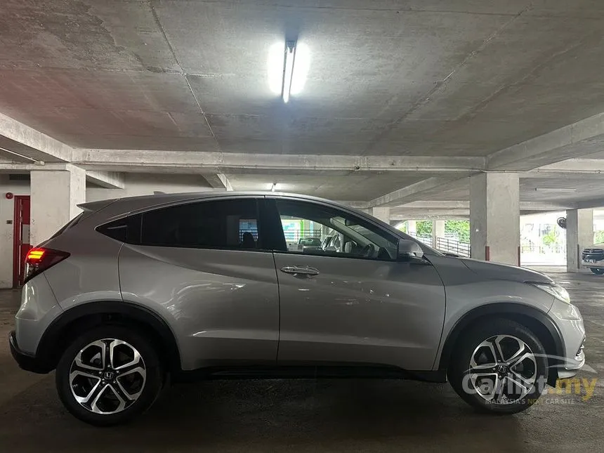 2021 Honda HR-V V SUV