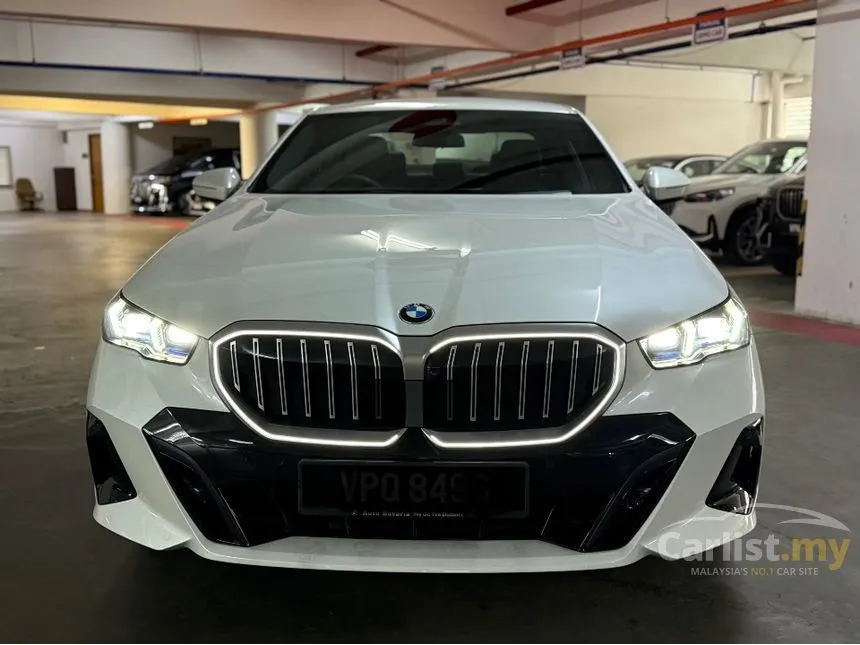 2025 BMW 520i M Sport Sedan