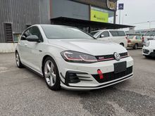 2017 Volkswagen Golf 2.0 GTi NFL MK 7.5 / PRE-CRASH BRAKE SYSTEM / DIGITAL COCKPIT DISPLAY