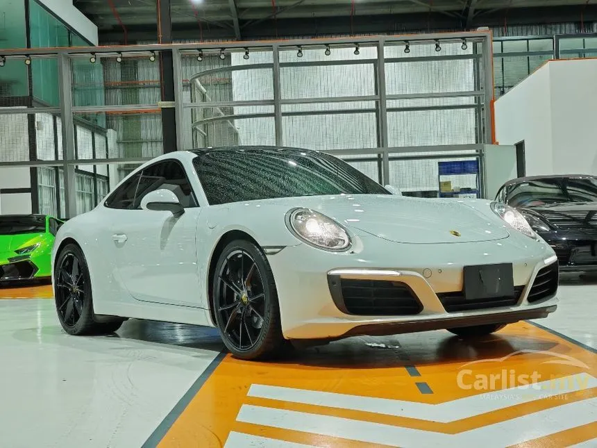 2018 Porsche 911 Carrera Coupe