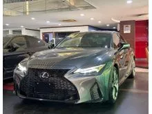 2021 Lexus IS 300 2.0 F Sport Sedan-GRADE 5A ,Ori Low Mileaga ,TipTop Condition