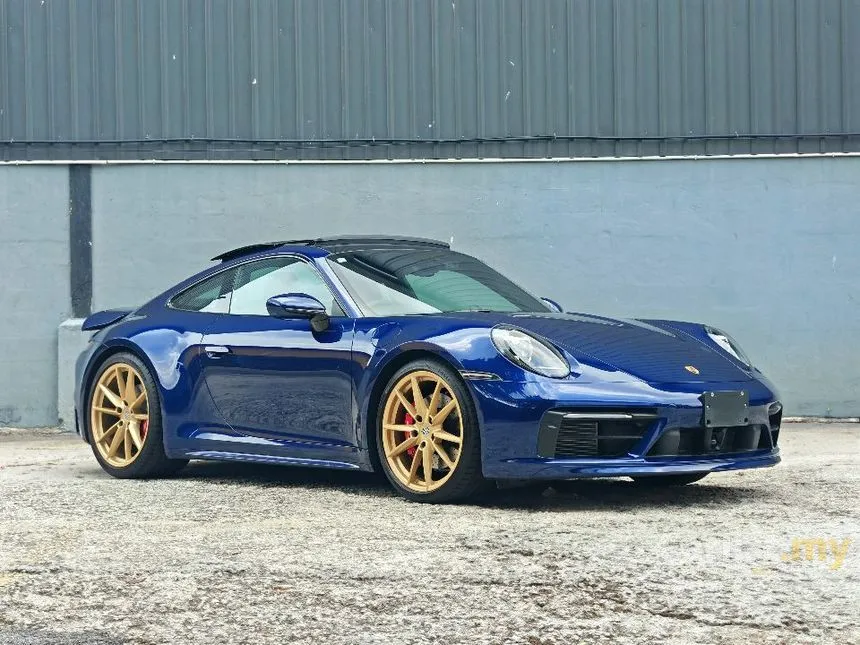 2024 Porsche 911 Carrera 4S Coupe