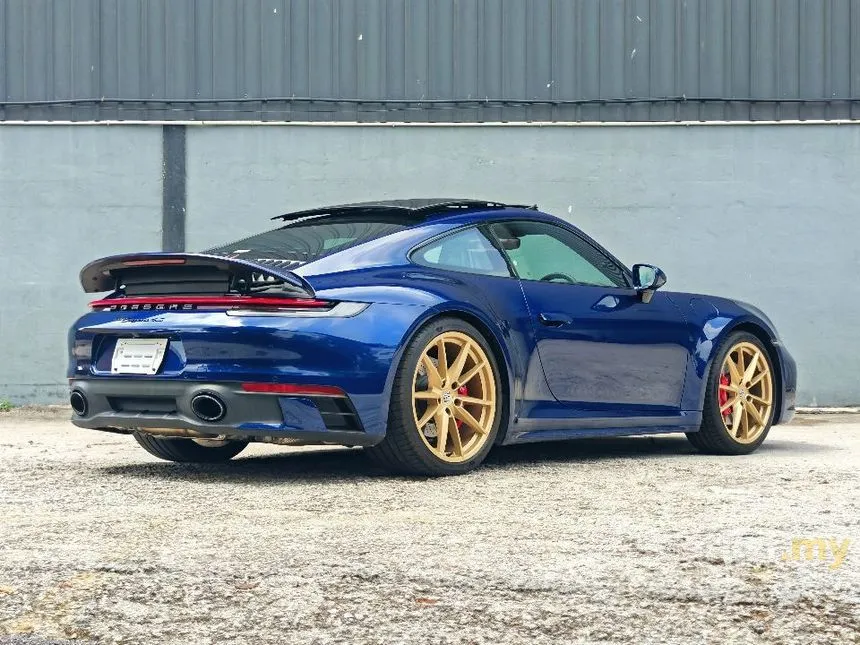 2024 Porsche 911 Carrera 4S Coupe