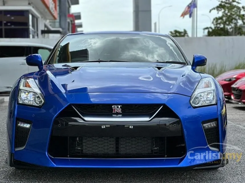 2022 Nissan GT-R Coupe