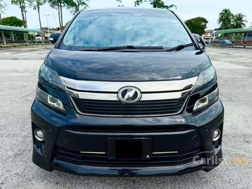 2013 Toyota Vellfire Z Golden Eyes MPV