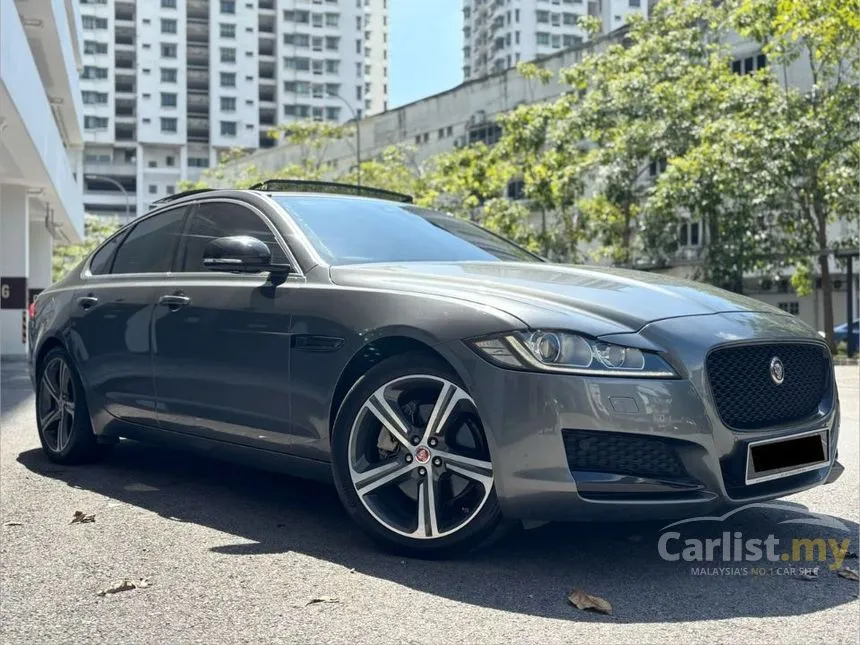 2016 Jaguar XF R-Sport Sedan