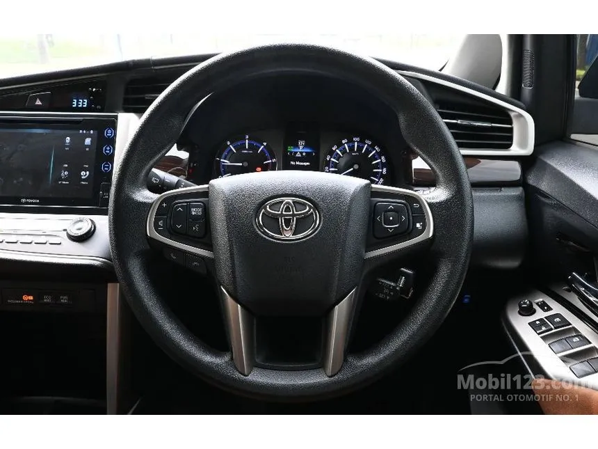 2019 Toyota Kijang Innova V MPV