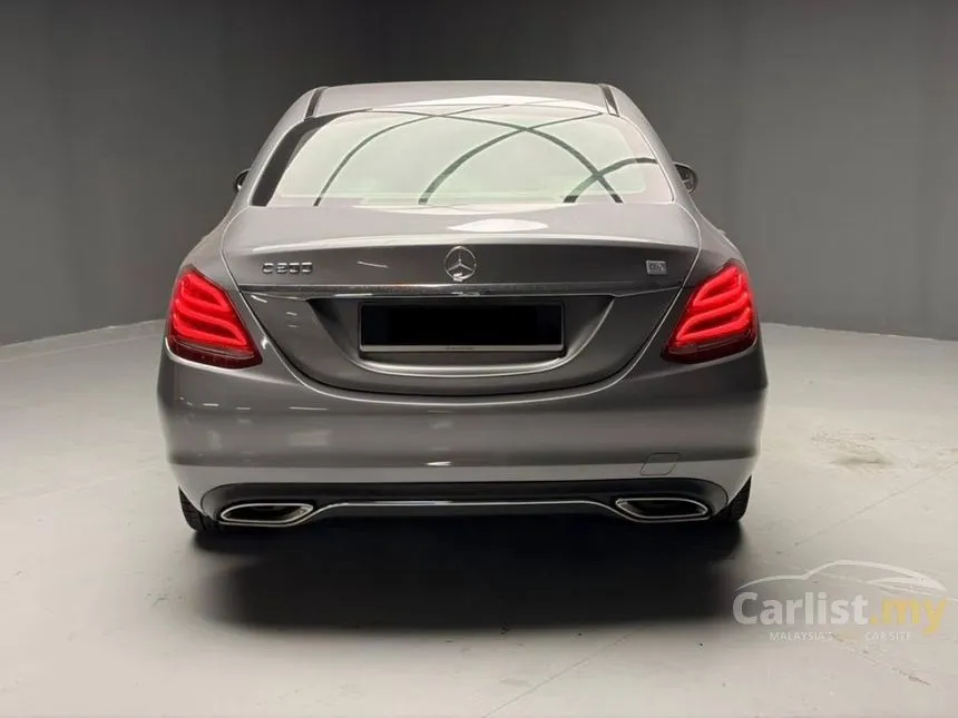 2017 Mercedes-Benz C200 Avantgarde Sedan