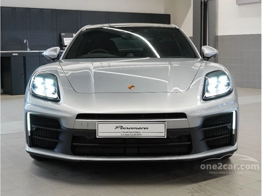 2025 Porsche PANAMERA 4 E-Hybrid Sedan