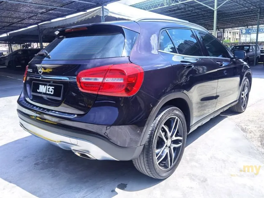 2015 Mercedes-Benz GLA200 SUV