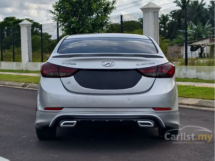 2015 Hyundai Elantra Premium Sedan