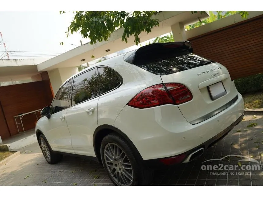 2013 Porsche CAYENNE SUV
