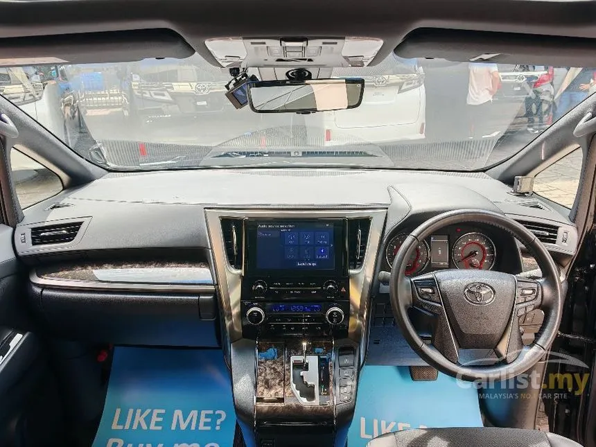 2022 Toyota Alphard S Type Gold MPV